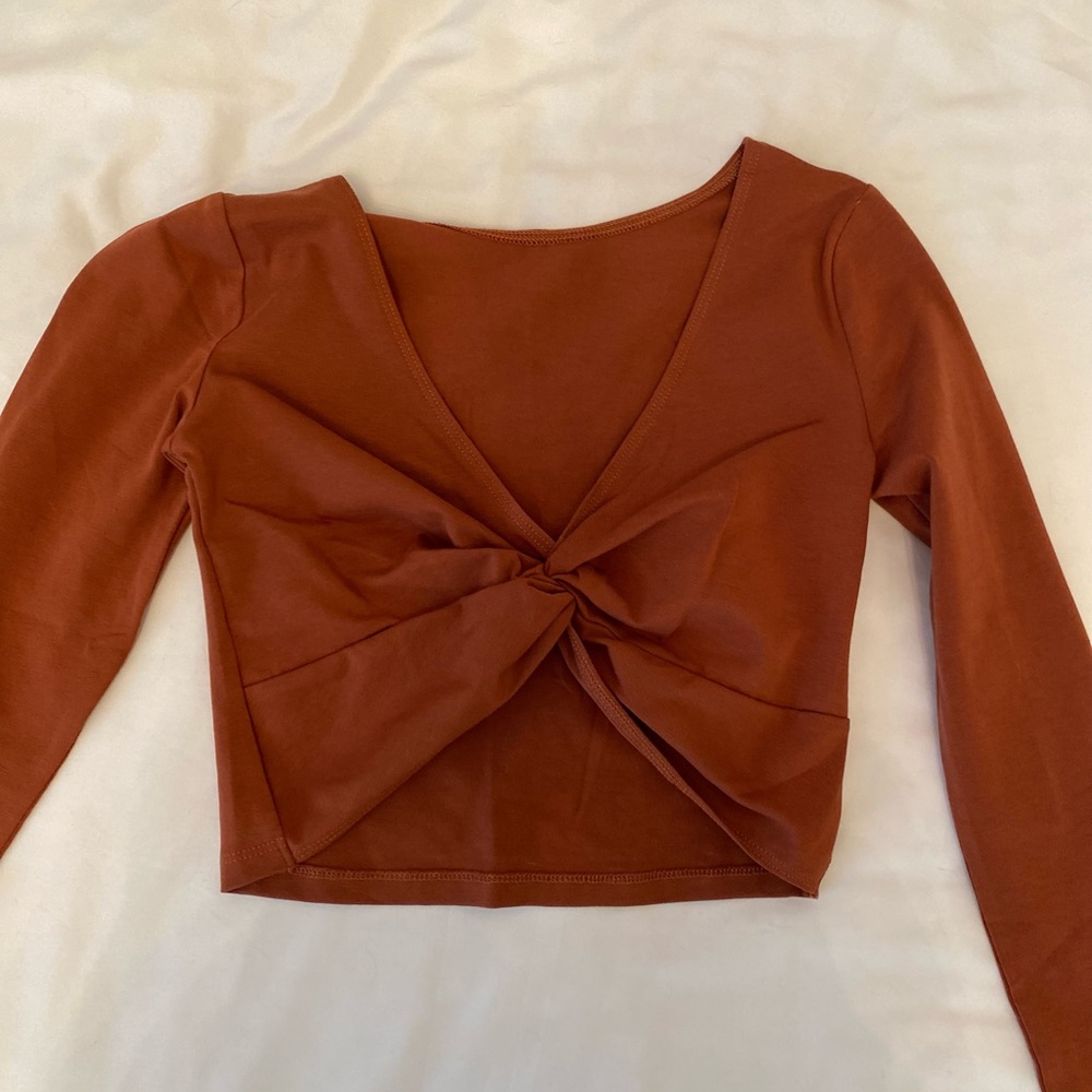 hollister twist top